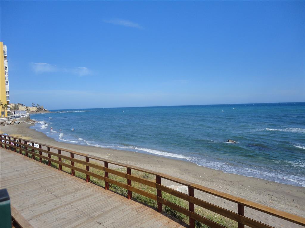 Apartamento Club Algaida Beach Apartment Sitio de Calahonda Ngoại thất bức ảnh